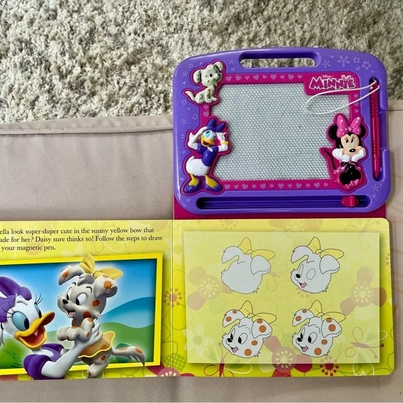 Disney Minnie Mouse Purple Read and Doodle Drawing Board - Picture 3 of 14